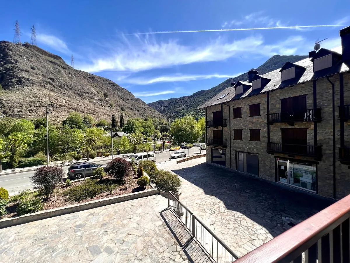 Apartament Les 3 Valls - L'Amfitriona Llavorsí